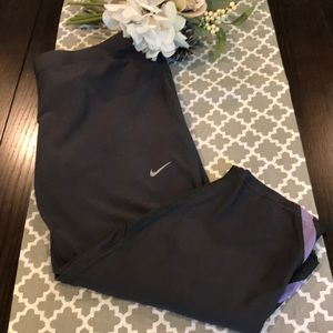 Nike Dri fit cropped leggings